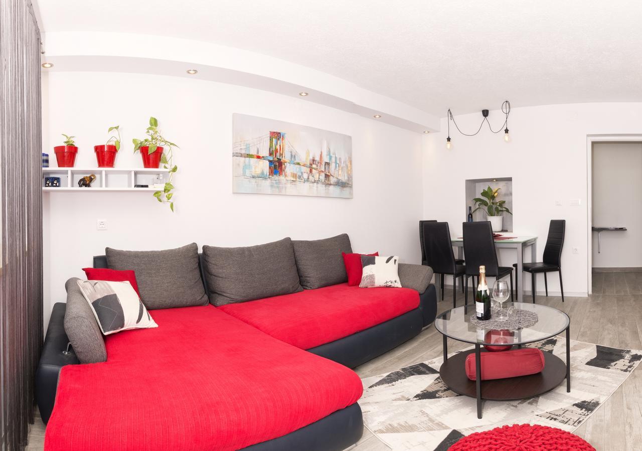 Guesthause Antonio Hotel Split Bagian luar foto
