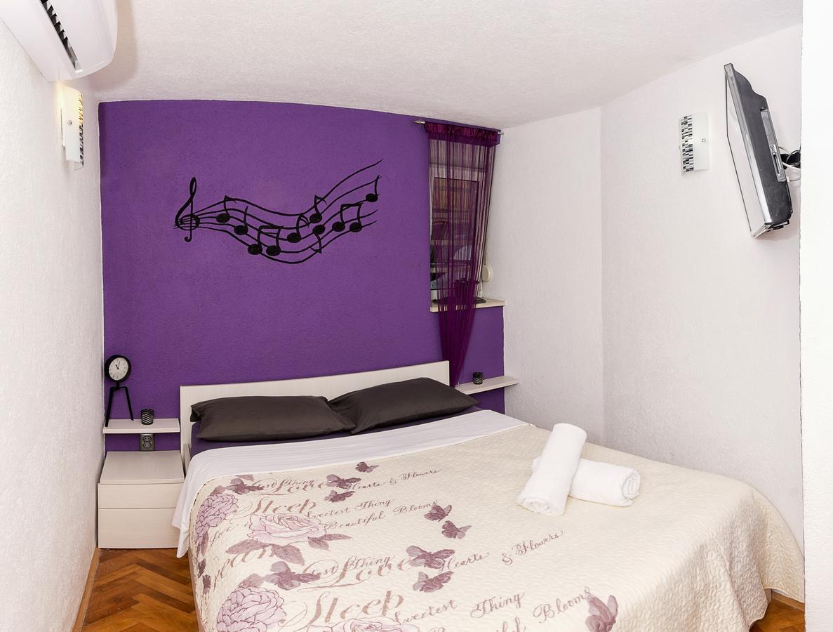 Guesthause Antonio Hotel Split Bagian luar foto
