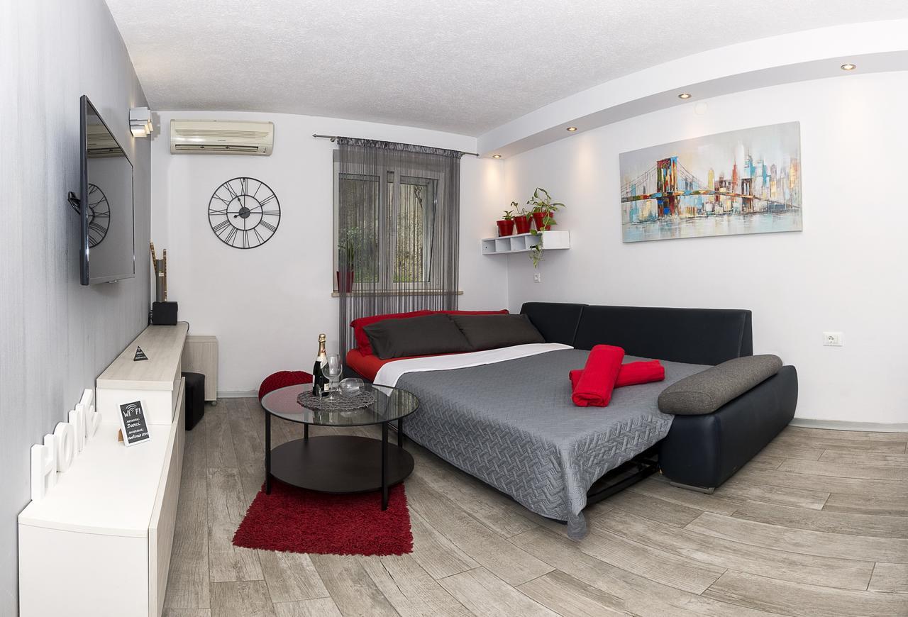 Guesthause Antonio Hotel Split Bagian luar foto